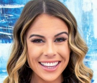 Girl of the Week – Summer Vixen